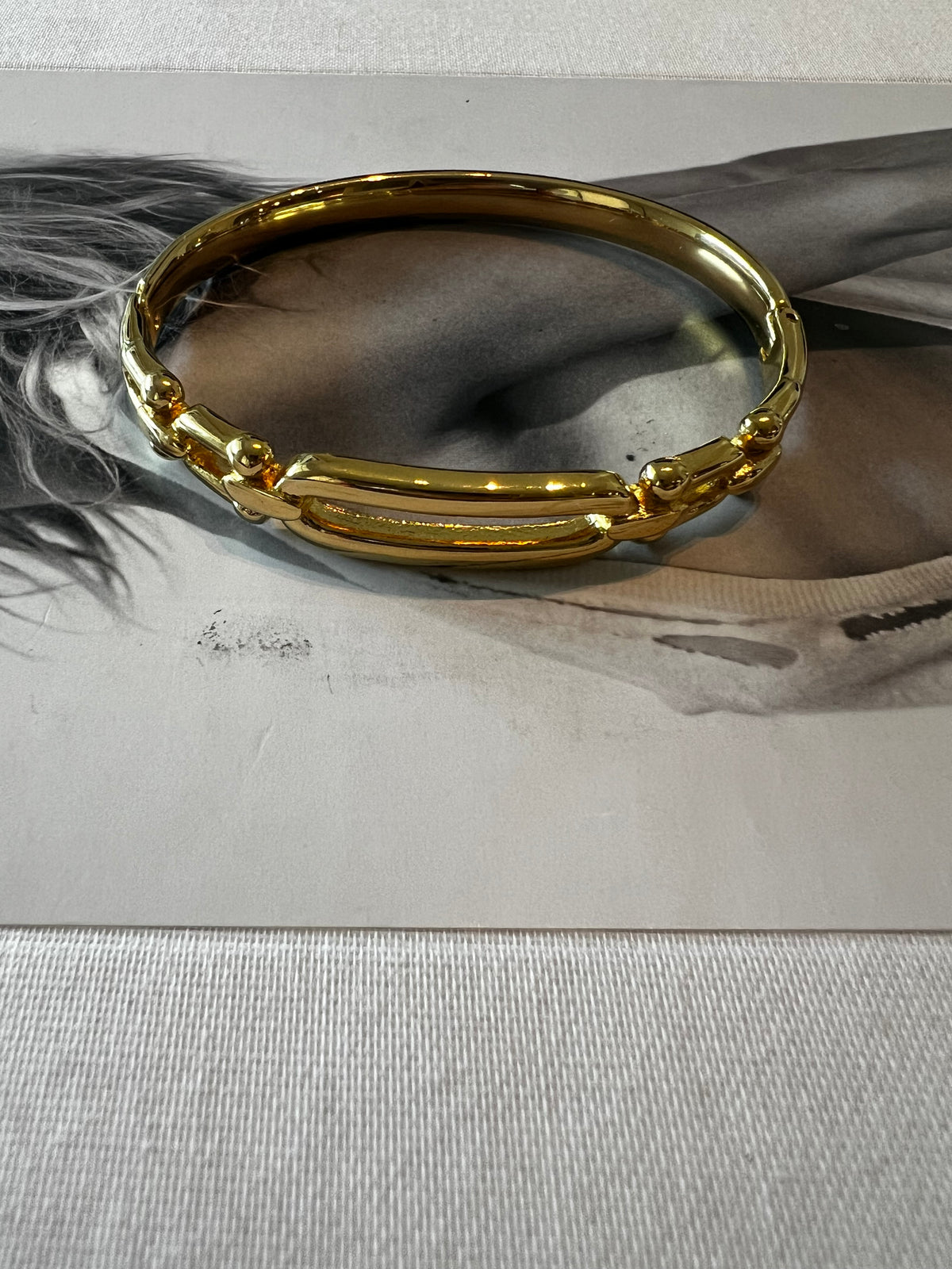 Bangle style 24