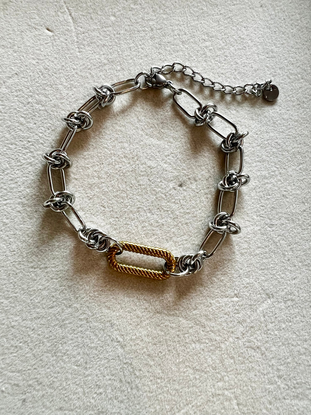 Molten ribbed paperclip bracelet