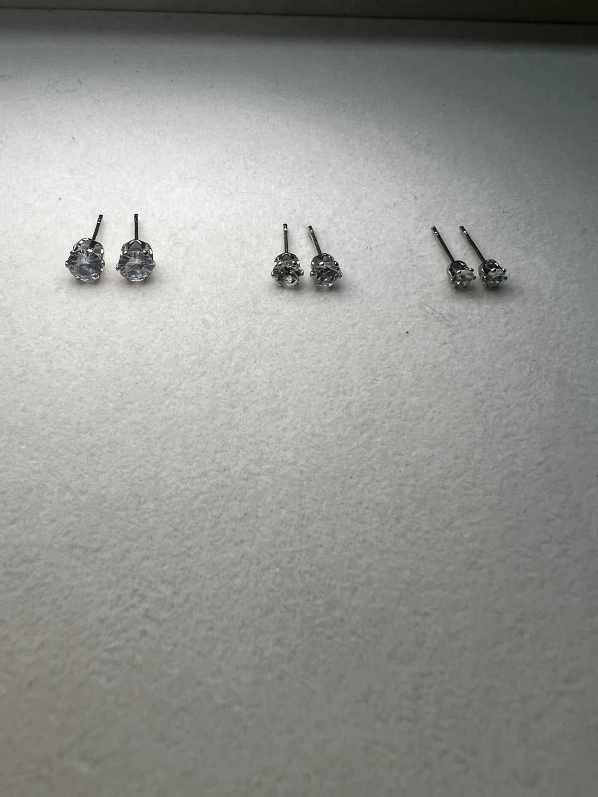 Diamond Studs Earring