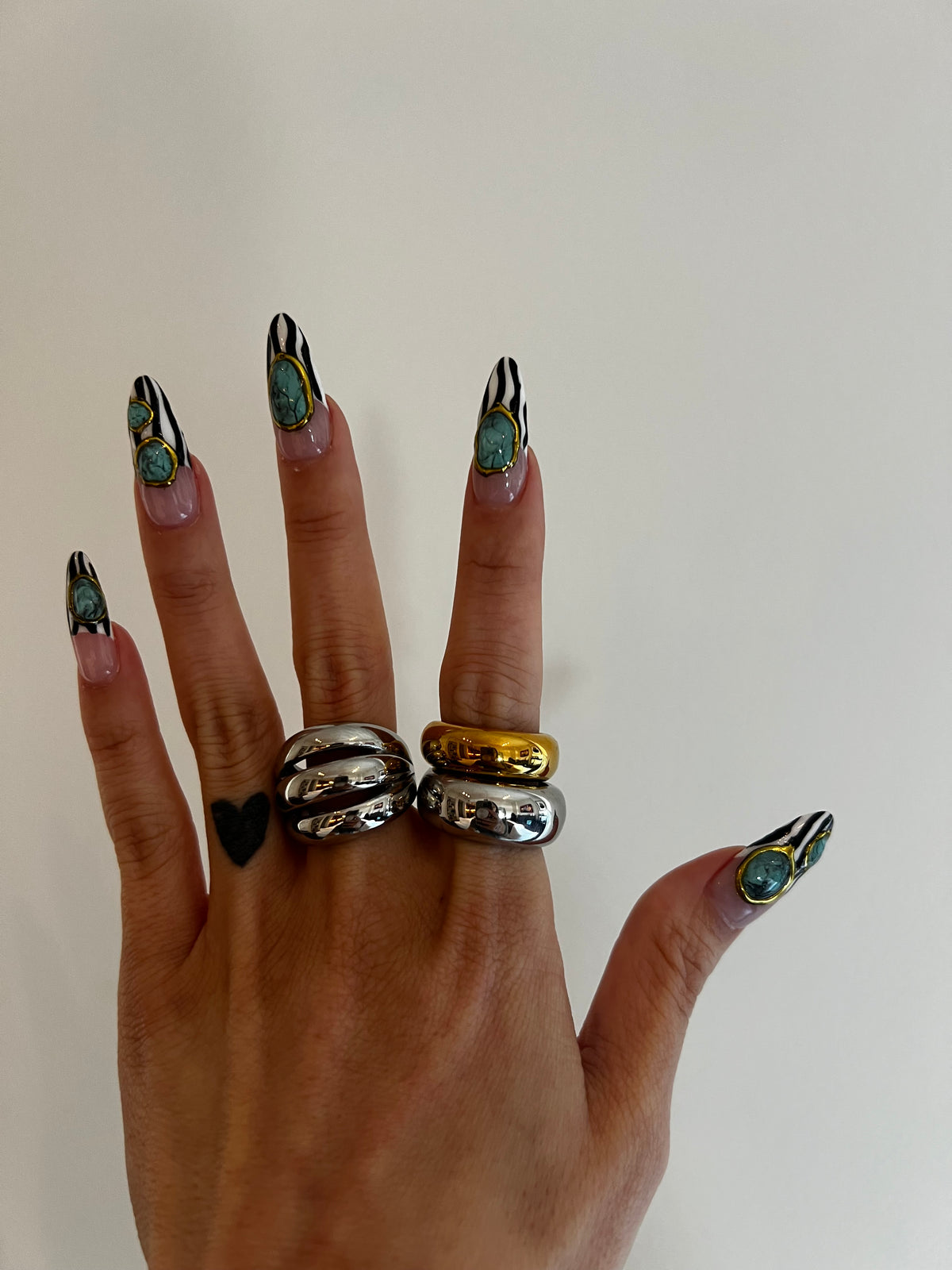 Juno Dome Thick Ring