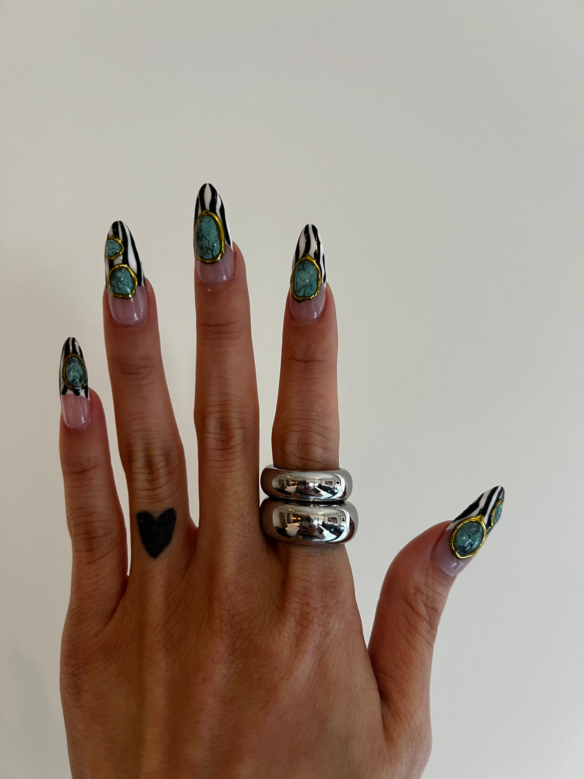 Juno Dome Thick Ring